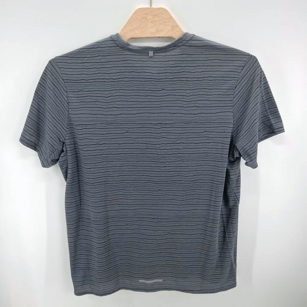 Nike Running Shirt Mens XXL Grey Black Stripe Dri-Fit Short Sleeve Athletic Top